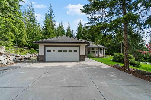 9-6500 15 Avenue, Salmon Arm, BC - Outdoor