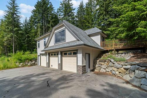 9-6500 15 Avenue, Salmon Arm, BC - Outdoor