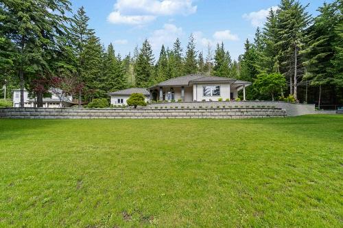 9-6500 15 Avenue, Salmon Arm, BC - Outdoor