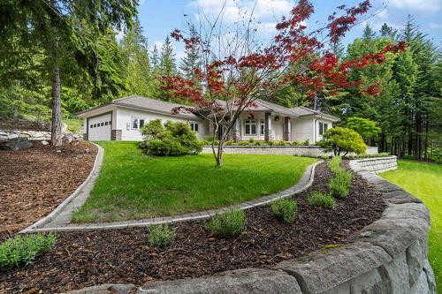 9-6500 15 Avenue, Salmon Arm, BC - Outdoor