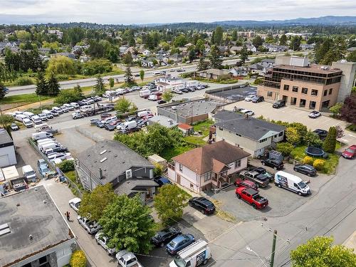 41-43-51 Cadillac Ave, Saanich, BC - Outdoor With View