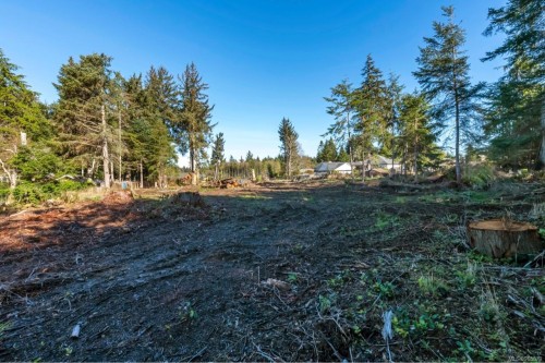 7295 Francis Rd, Sooke, BC - Outdoor