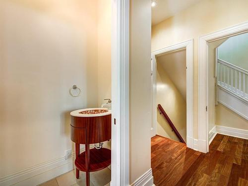 Powder room - 4338 Av. Westmount, Westmount, QC - Indoor Photo Showing Other Room