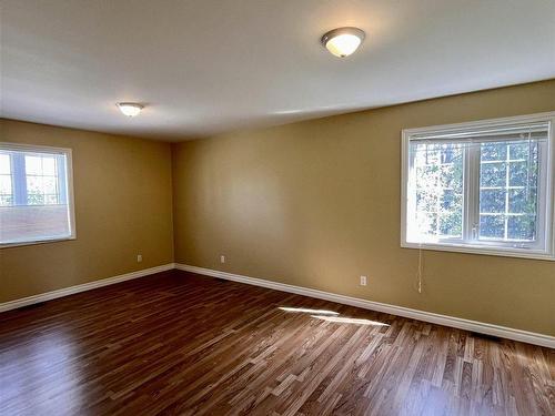 140 Birchcrest Road, Longlac, ON - Indoor Photo Showing Other Room