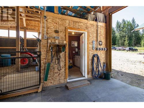 3201 Creighton Valley Road, Cherryville, BC 