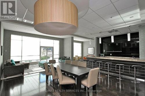 2009 - 215 Queen Street E, Brampton, ON - Indoor Photo Showing Dining Room