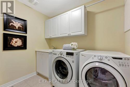 448 Rideau River Street, Waterloo, ON - Indoor Photo Showing Laundry Room