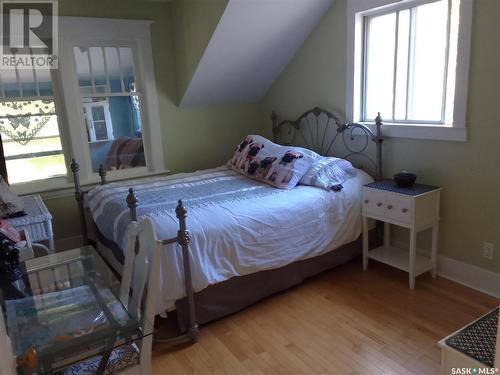 2140 Montague Street, Regina, SK - Indoor Photo Showing Bedroom