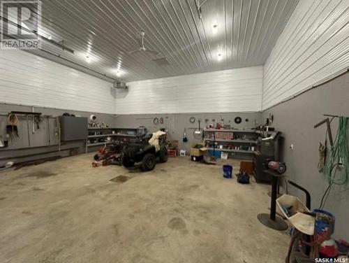 121 2Nd Avenue S, Rose Valley, SK - Indoor Photo Showing Garage