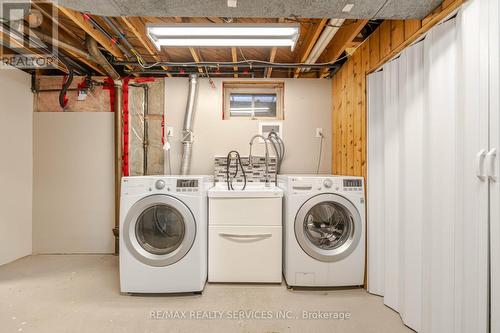 195 Elmwood Road, Oakville (Old Oakville), ON - Indoor Photo Showing Laundry Room