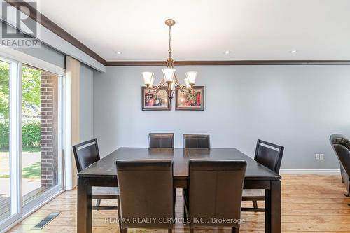 195 Elmwood Road, Oakville (Old Oakville), ON - Indoor Photo Showing Dining Room