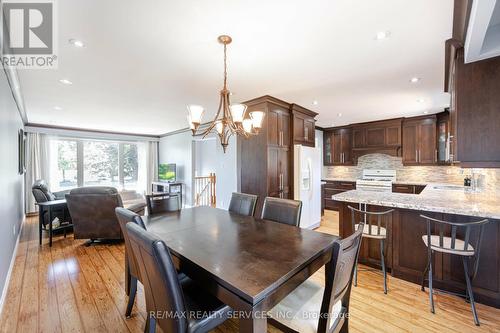 195 Elmwood Road, Oakville (Old Oakville), ON - Indoor Photo Showing Dining Room