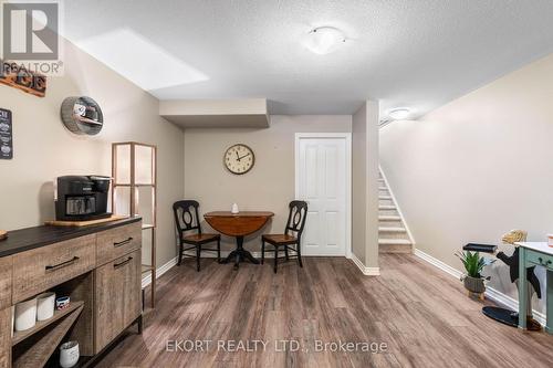 25 Chinook Street, Belleville, ON - Indoor