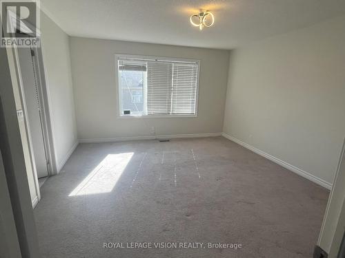 2490 Steeplechase Street, Oshawa, ON - Indoor Photo Showing Other Room