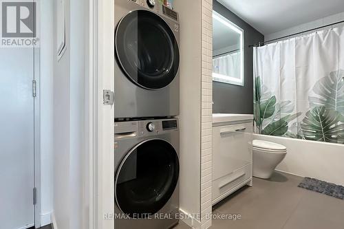 1008 - 32 Trolley Crescent, Toronto (Moss Park), ON - Indoor Photo Showing Laundry Room