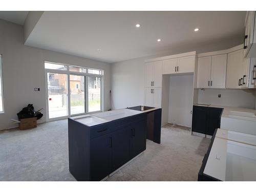 B - 718 St. Mary River Drive, Kimberley, BC - Indoor Photo Showing Kitchen