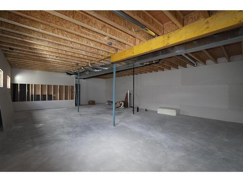 B - 718 St. Mary River Drive, Kimberley, BC - Indoor Photo Showing Basement