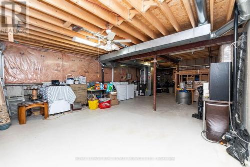 1256 Galesway Boulevard, Mississauga, ON - Indoor Photo Showing Basement