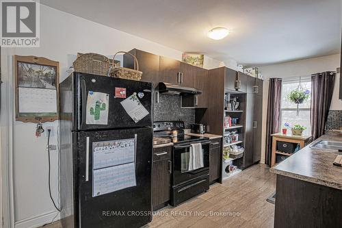 175 Mary Street, Newmarket, ON - Indoor Photo Showing Kitchen With Double Sink