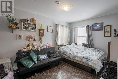 175 Mary Street, Newmarket, ON - Indoor Photo Showing Bedroom