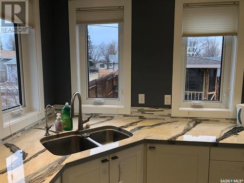 144 5Th Avenue E, Unity, SK - Indoor Photo Showing Kitchen With Double Sink