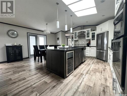 190 Prairie Sun Court, Swift Current Rm No. 137, SK - Indoor Photo Showing Kitchen With Stainless Steel Kitchen With Upgraded Kitchen