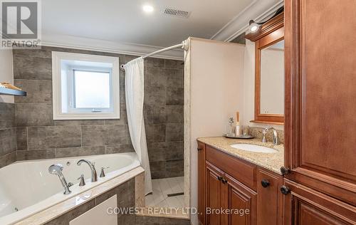 2670 Embleton Road, Brampton, ON - Indoor Photo Showing Bathroom