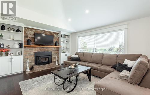 2670 Embleton Road, Brampton, ON - Indoor Photo Showing Living Room With Fireplace