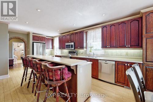 351219 Seventeenth Line, East Garafraxa, ON - Indoor Photo Showing Kitchen