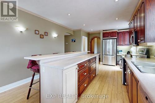 351219 Seventeenth Line, East Garafraxa, ON - Indoor Photo Showing Kitchen