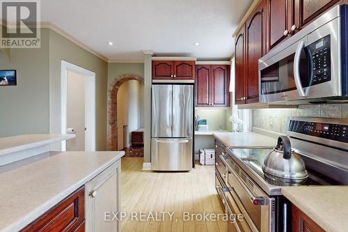 351219 Seventeenth Line, East Garafraxa, ON - Indoor Photo Showing Kitchen