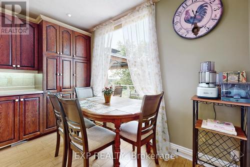 351219 Seventeenth Line, East Garafraxa, ON - Indoor Photo Showing Dining Room