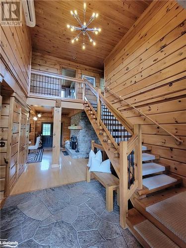 Cathedral Ceiling Entry Way - 669 Skyhills Road, Huntsville, ON -  Photo Showing Other Room