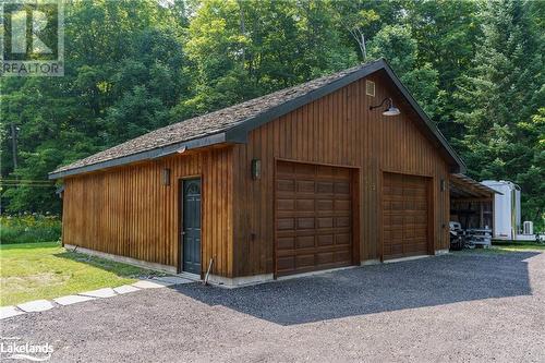 Oversize detached garage - 669 Skyhills Road, Huntsville, ON - Outdoor