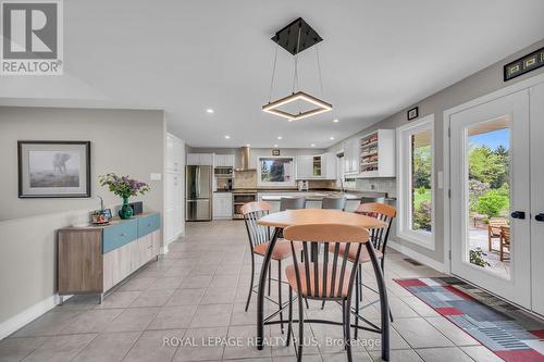 1201 Concession 2 Road, Niagara-On-The-Lake, ON - Indoor Photo Showing Dining Room