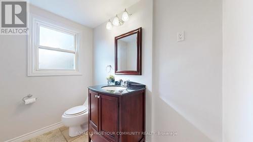 27 Marathon Crescent, Toronto (Newtonbrook West), ON - Indoor Photo Showing Bathroom