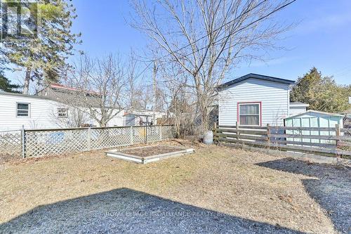 92 - 63 Whites Road, Quinte West, ON - Outdoor With Deck Patio Veranda