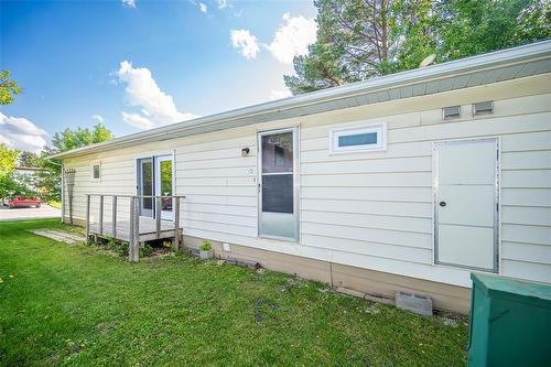 2 Shay Crescent, Winnipeg, MB - Outdoor With Exterior