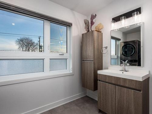 Salle de bains - 5300 Boul. Westley, Longueuil (Saint-Hubert), QC - Indoor Photo Showing Bathroom