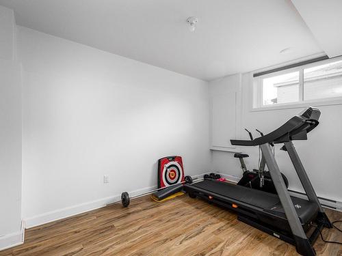 Sous-sol - 5300 Boul. Westley, Longueuil (Saint-Hubert), QC - Indoor Photo Showing Gym Room