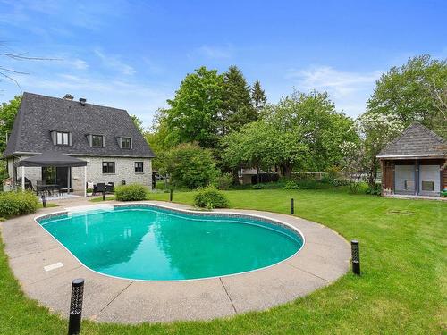 Piscine - 1425 Rue Du Bourgeon, Lévis (Les Chutes-De-La-Chaudière-Ouest), QC - Outdoor With In Ground Pool With Backyard