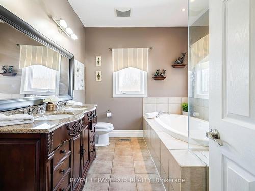 513442 2Nd Line, Amaranth, ON - Indoor Photo Showing Bathroom