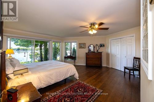 84 Cadillac Boulevard, Kawartha Lakes, ON - Indoor Photo Showing Bedroom