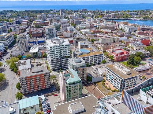 902-732 Cormorant St, Victoria, BC - Outdoor With View