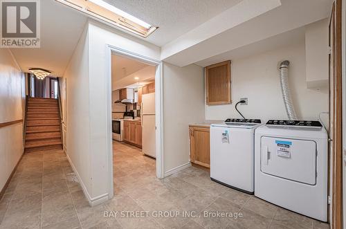 2797B Windjammer Road, Mississauga, ON - Indoor Photo Showing Laundry Room