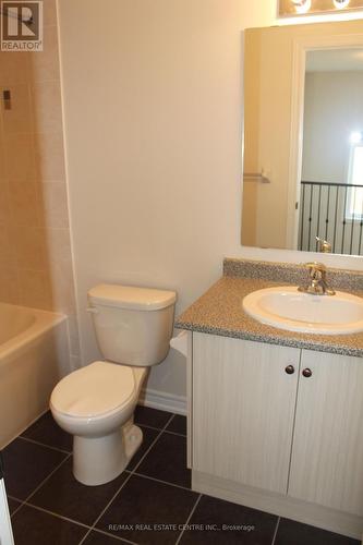 19 Lackington Street, Brampton, ON - Indoor Photo Showing Bathroom