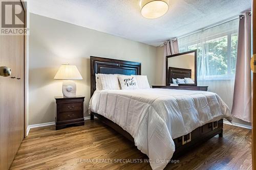 294 Quigley Road, Hamilton, ON - Indoor Photo Showing Bedroom