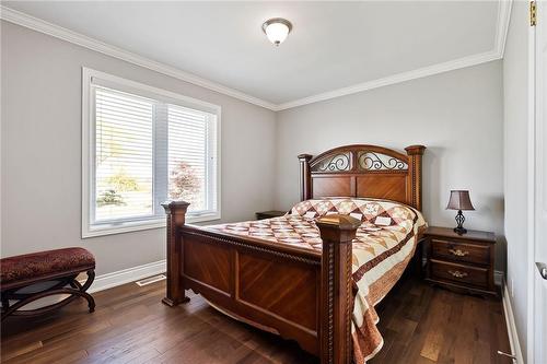 2189 Niagara Parkway, Fort Erie, ON - Indoor Photo Showing Bedroom