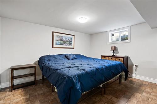 2189 Niagara Parkway, Fort Erie, ON - Indoor Photo Showing Bedroom