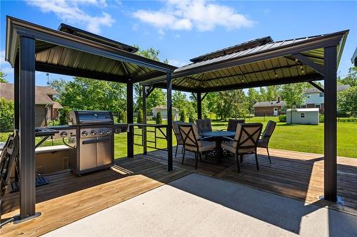 2189 Niagara Parkway, Fort Erie, ON - Outdoor With Deck Patio Veranda With Exterior